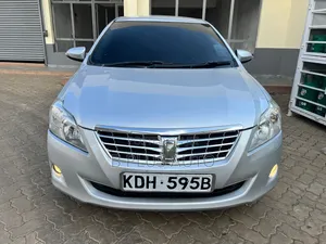 Toyota Premio 2014 Silver