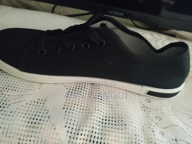 Rubber Shoes for Sale - thumbnail 2