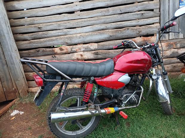 TVS HLX 125 2020 Red - thumbnail 3