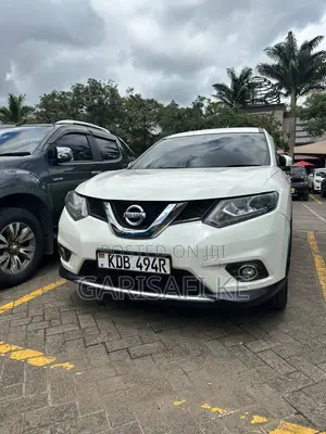 Nissan X-Trail 2014 White