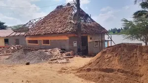 Makuti Inn