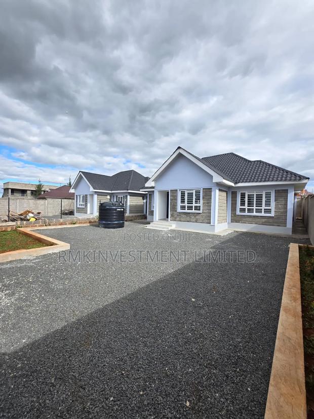3bdrm Bungalow in Rmk, Kitengela for sale