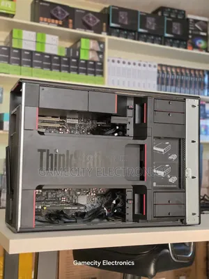 Desktop Computer Lenovo ThinkStation P910 1GB Intel Xeon SSD 256GB