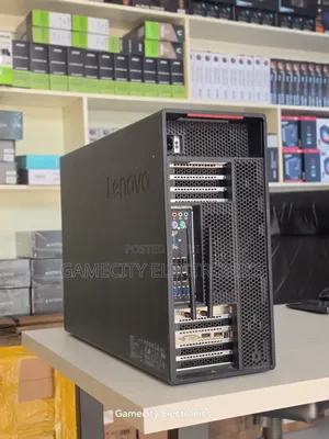 Desktop Computer Lenovo ThinkStation P910 1GB Intel Xeon SSD 256GB