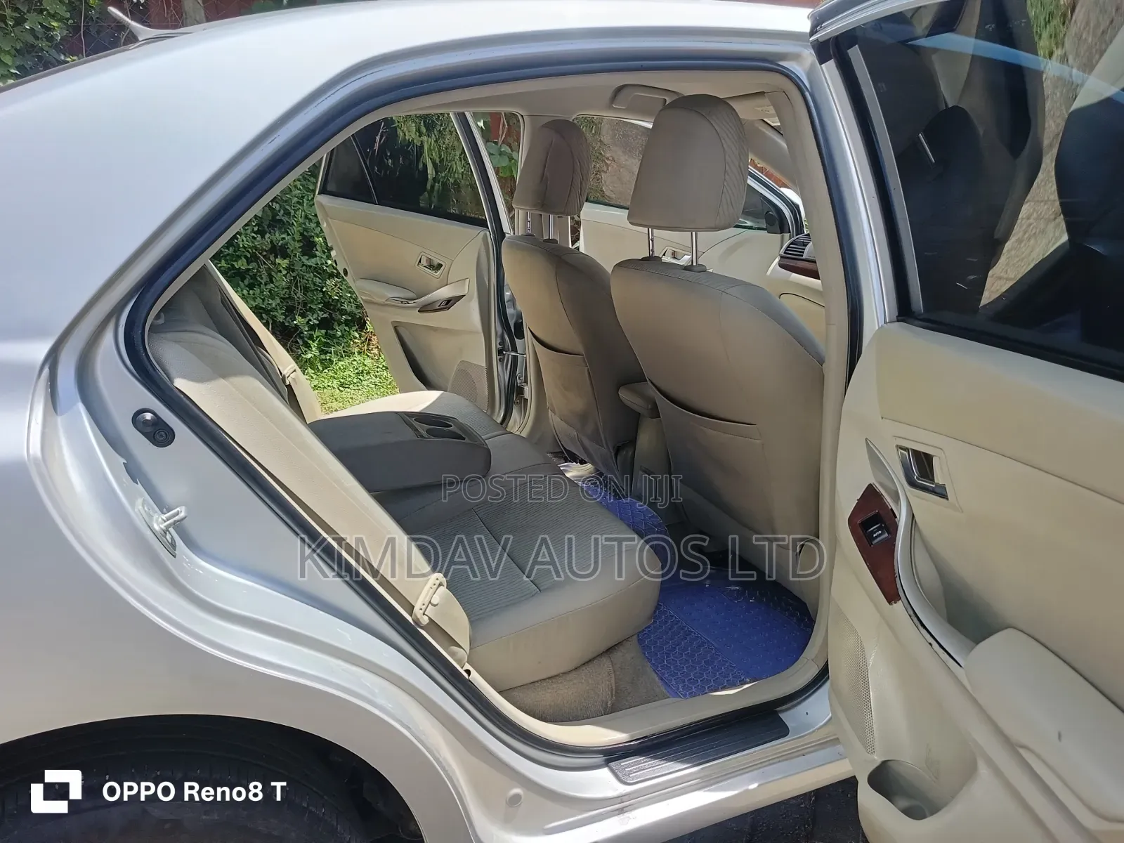 Toyota Premio 2009 Silver