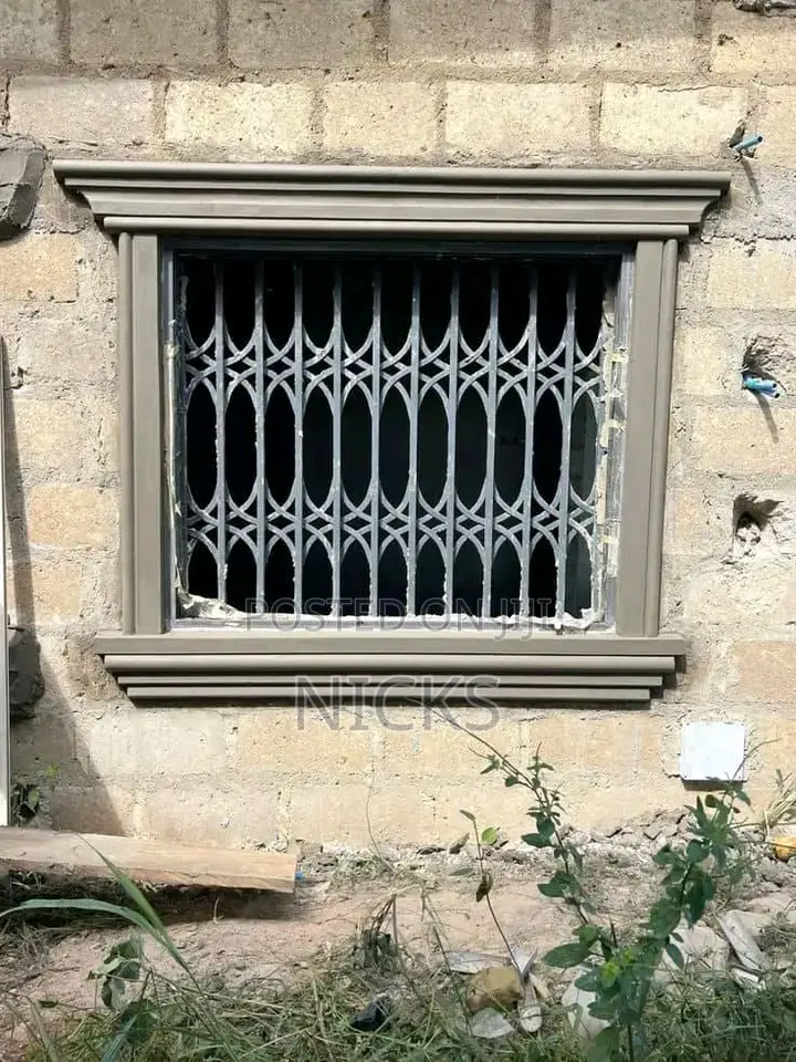 Plaster Mouldings