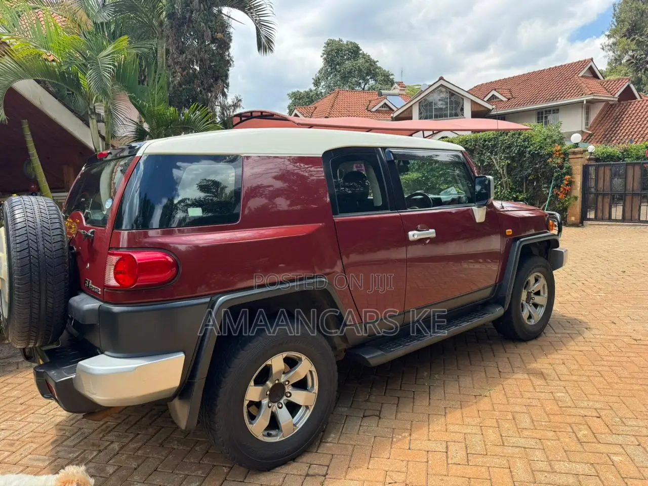 Toyota FJ Cruiser 2012 Red