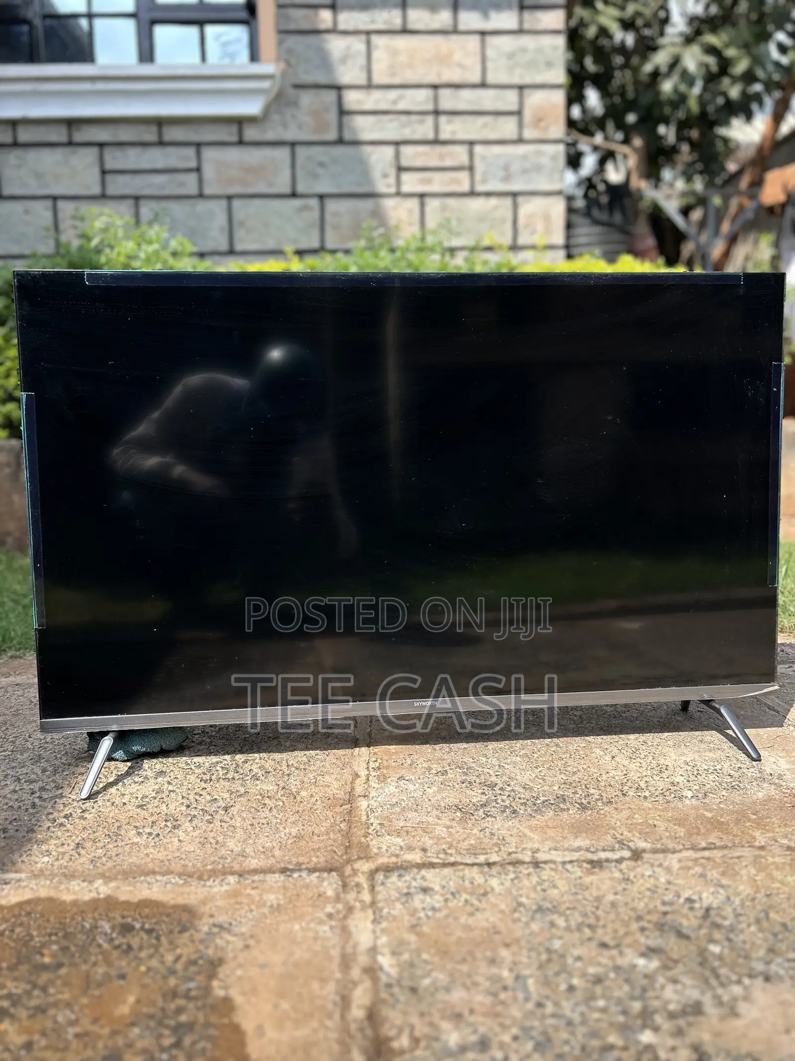Skyworth 43inch