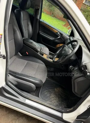 Mercedes-Benz C230 2005 White