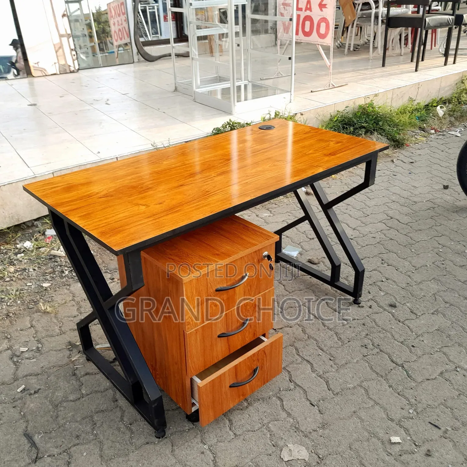 Metallic Office Table With Storage Drawer Cabinet