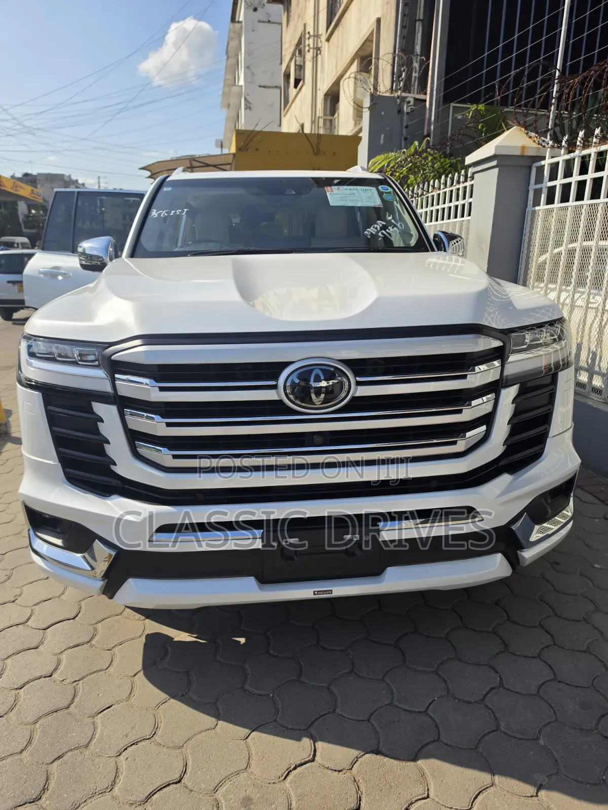 Toyota Land Cruiser 2023