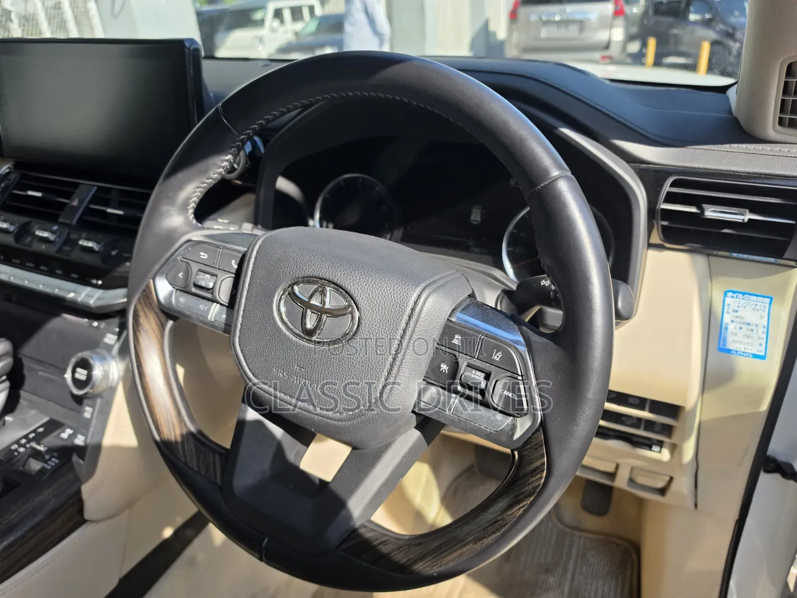Toyota Land Cruiser 2023