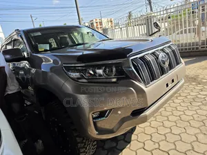 Toyota Land Cruiser 2021