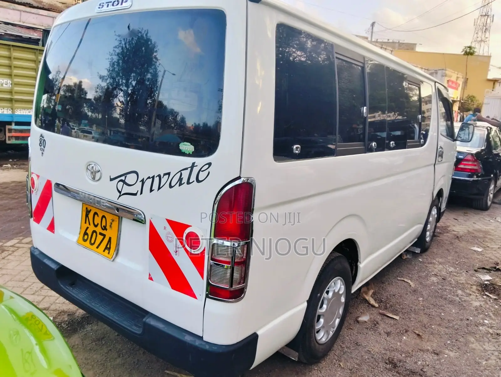 Toyota HiAce 2012 White