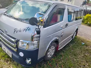 Toyota HiAce 2012 Grey