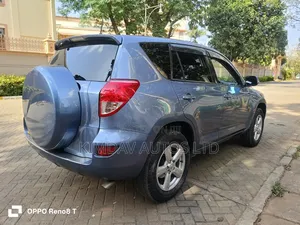 Toyota RAV4 2008 Blue