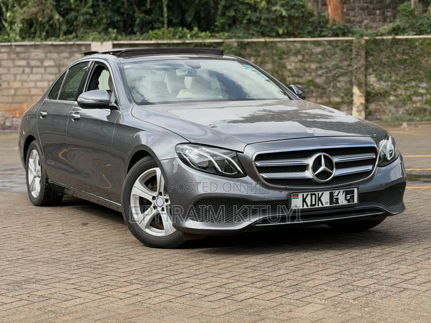 Mercedes-Benz E220 2016 Silver