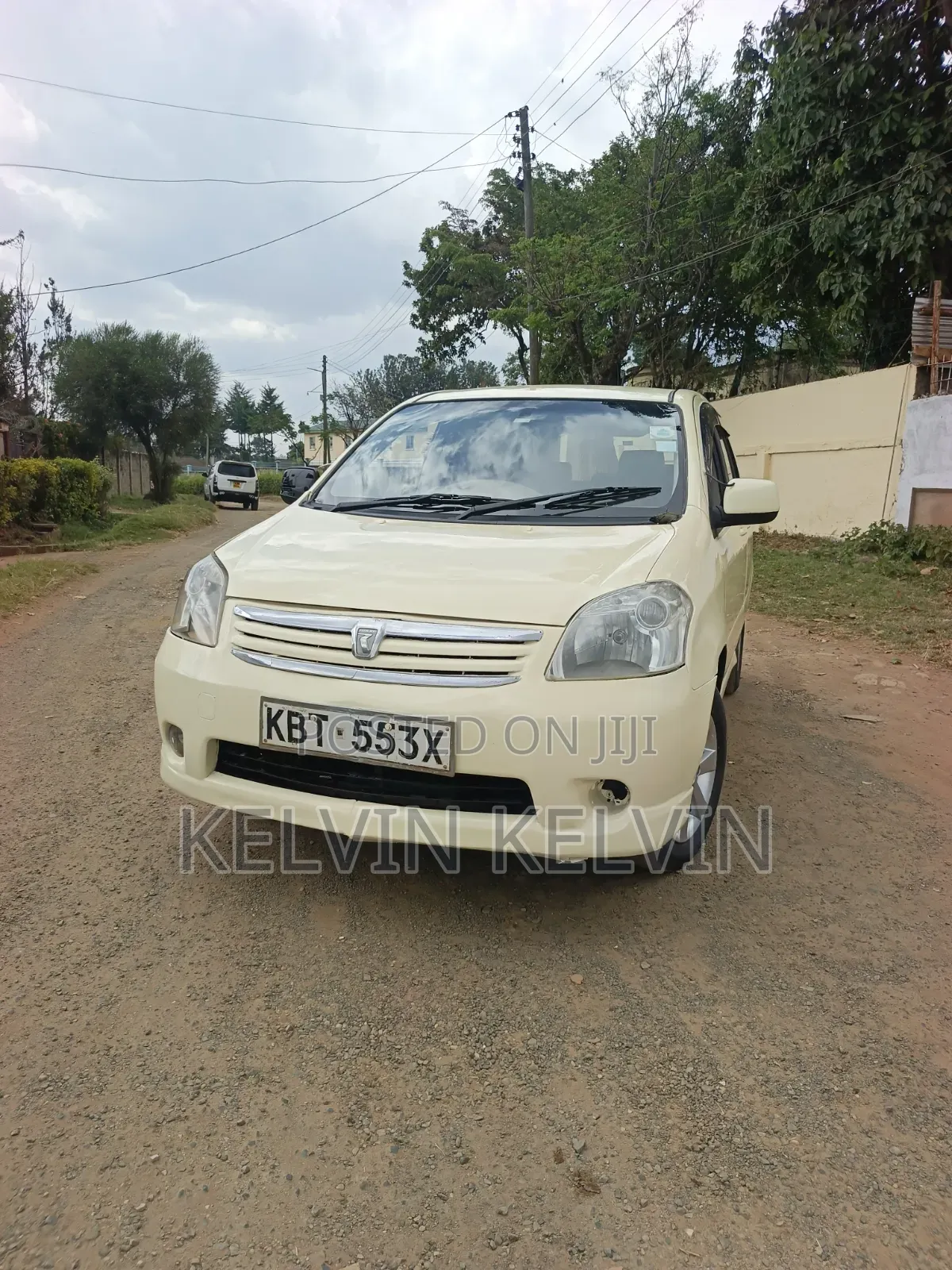 Toyota Probox 2013 White