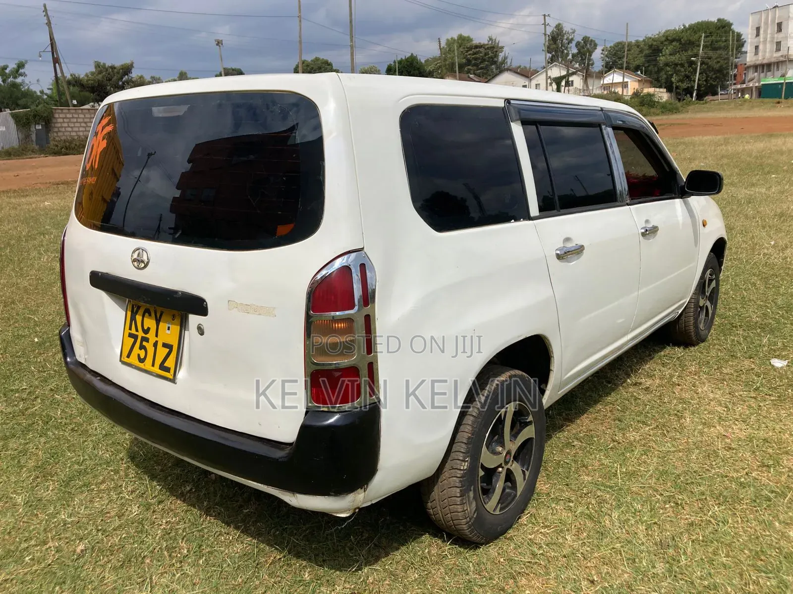 Toyota Probox 2013 White