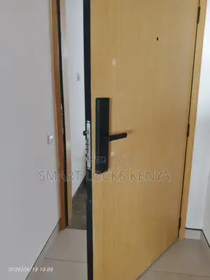 Fingerprint Tuya Smart App Wifi Door Locks Password Card Door Lock