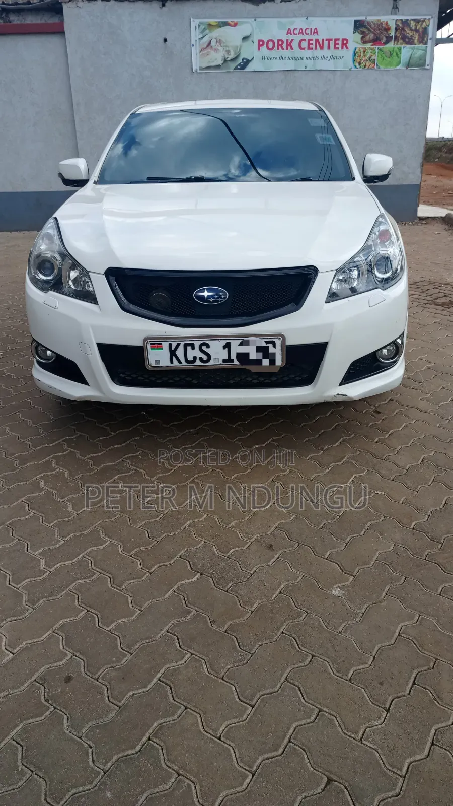 Subaru Legacy 2011 White