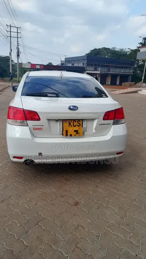 Subaru Legacy 2011 White
