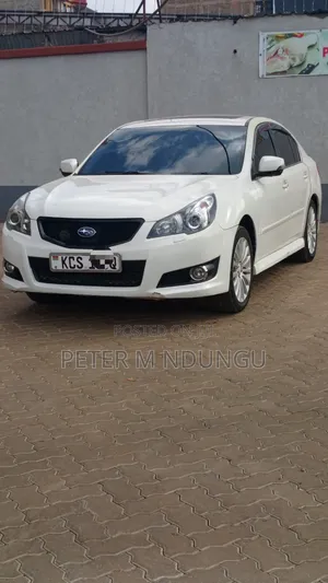 Subaru Legacy 2011 White