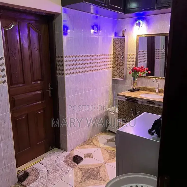 6bdrm Maisonette in Safaricom One, Kitengela for sale