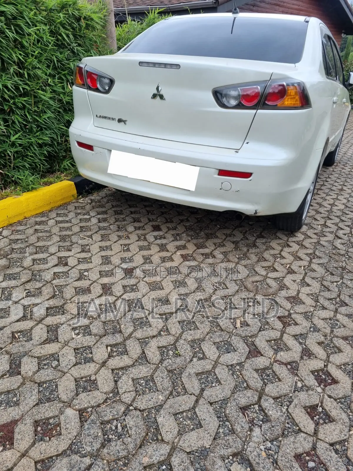 Mitsubishi Lancer 2010 White