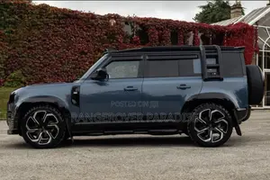 Land Rover Defender X-Dynamic SE 2023