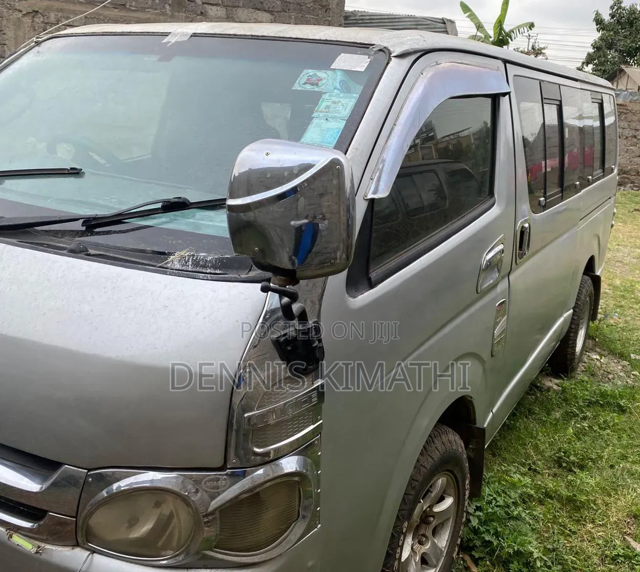 Toyota HiAce 2009 Silver