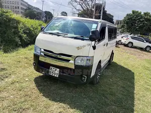 Toyota HiAce 2008 White