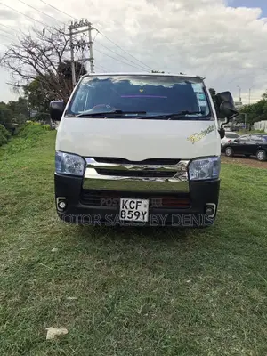 Toyota HiAce 2008 White
