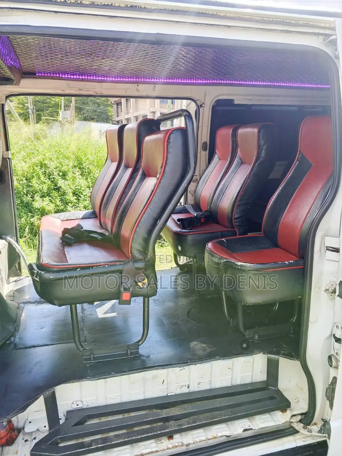 Toyota HiAce 2008 White