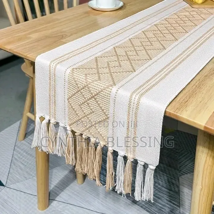 High Quality Table Runner