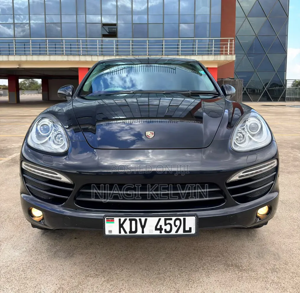 Porsche Cayenne 2014 Black