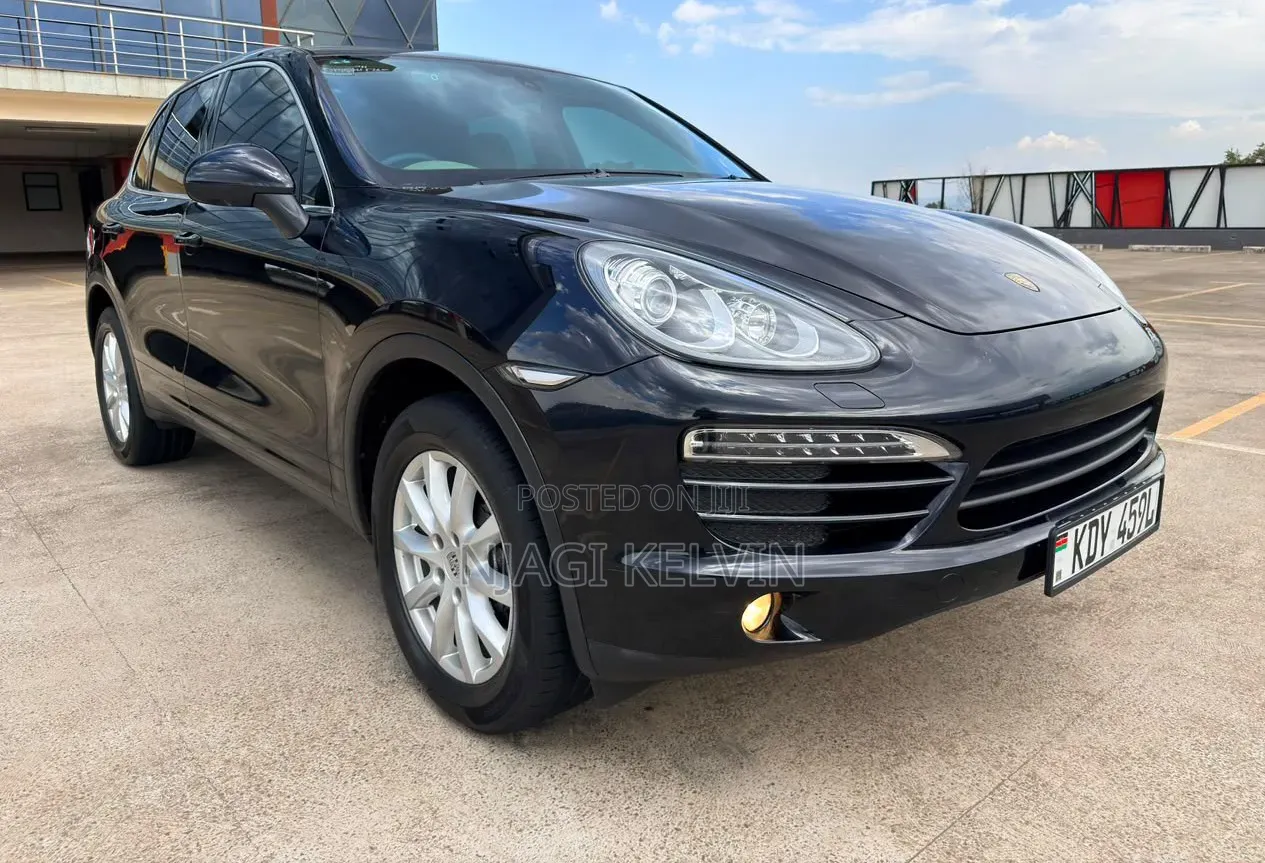 Porsche Cayenne 2014 Black