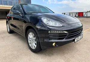Porsche Cayenne 2014 Black