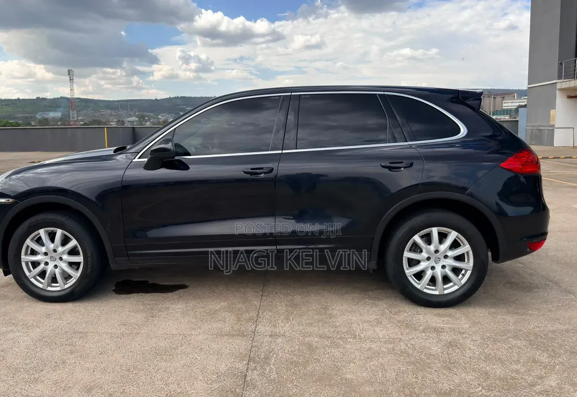 Porsche Cayenne 2014 Black