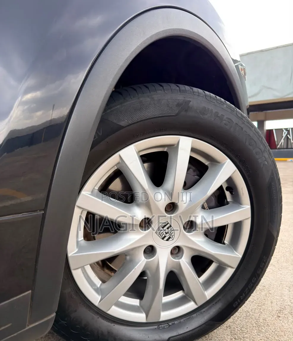 Porsche Cayenne 2014 Black
