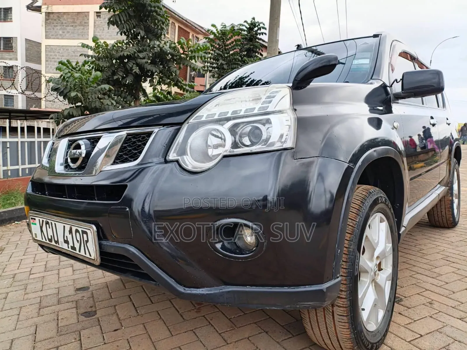 Nissan X-Trail 2012 Black