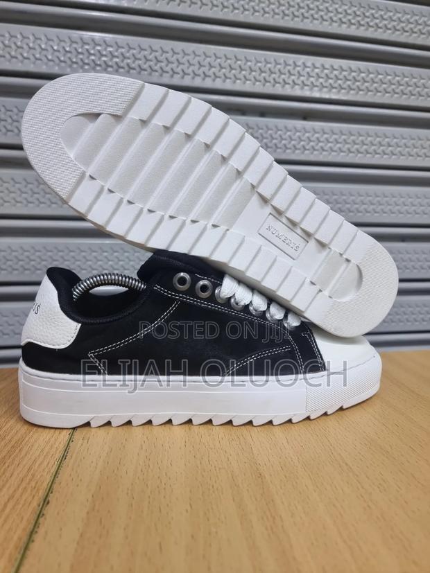 Numeriś Atelier Acrylic Black White Is Now Available From Size 40-45