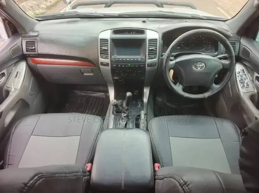 Toyota Land Cruiser Prado 3.4 5dr 2007 Silver