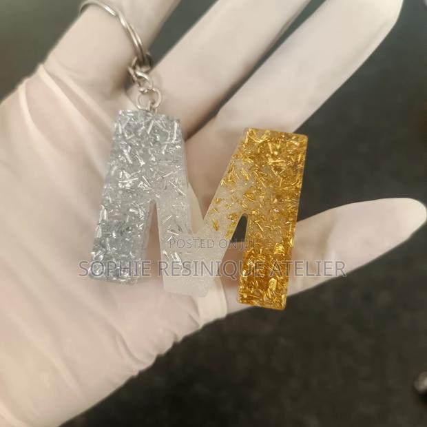 Handmade Resin Alphabet Keychain - thumbnail 4