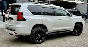 Toyota Land Cruiser Prado 2.8 2021  White 