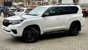 Toyota Land Cruiser Prado 2.8 2021  White 