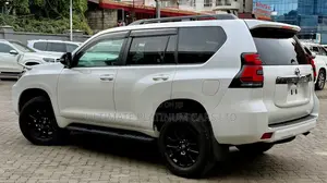 Toyota Land Cruiser Prado 2.8 2021  White 