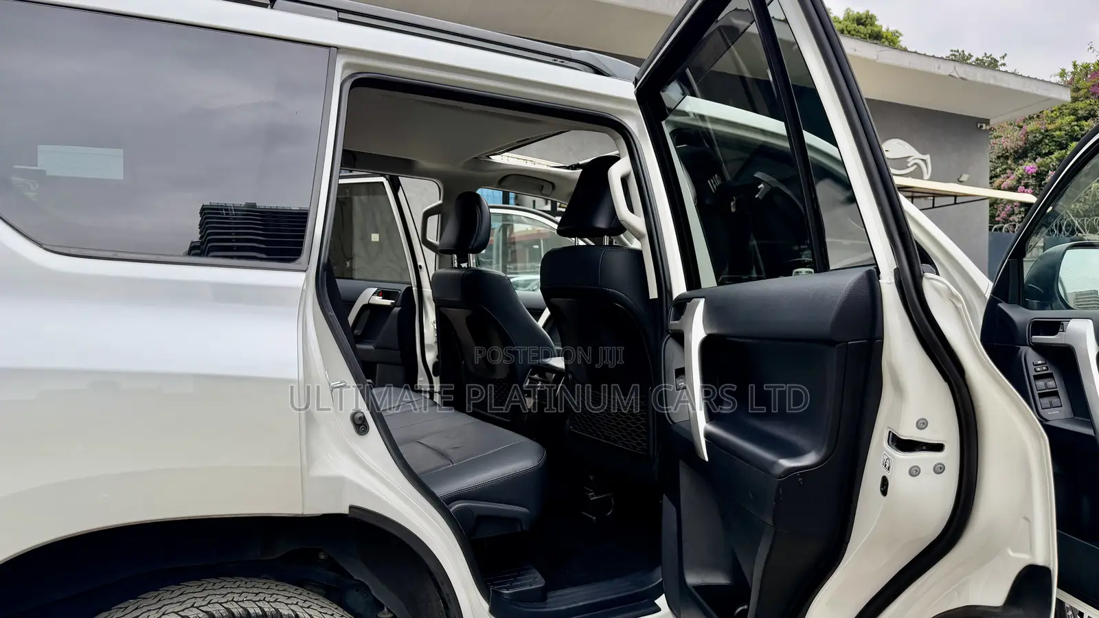 Toyota Land Cruiser Prado 2.8 2021  White 