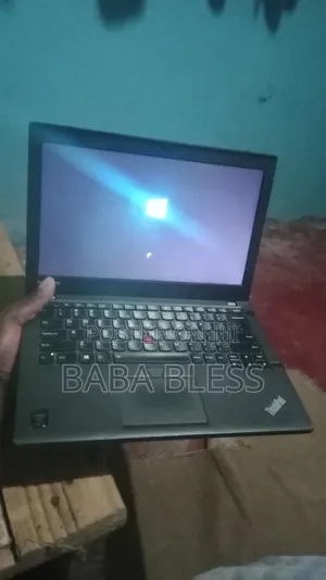 Laptop Lenovo ThinkPad X250 8GB Intel Core i5 HDD 320GB