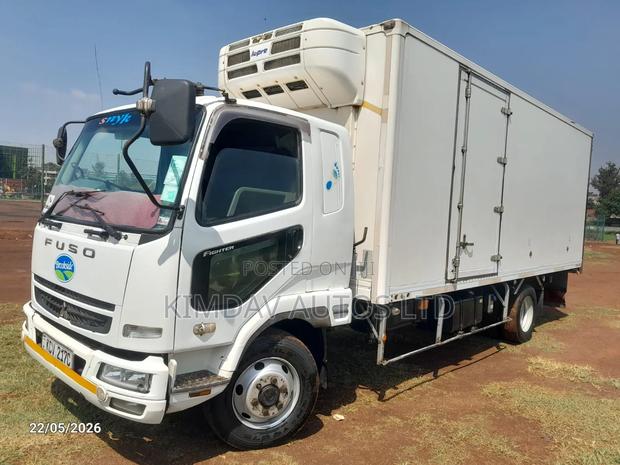 Refrigerated Fuso on Sale - thumbnail 8